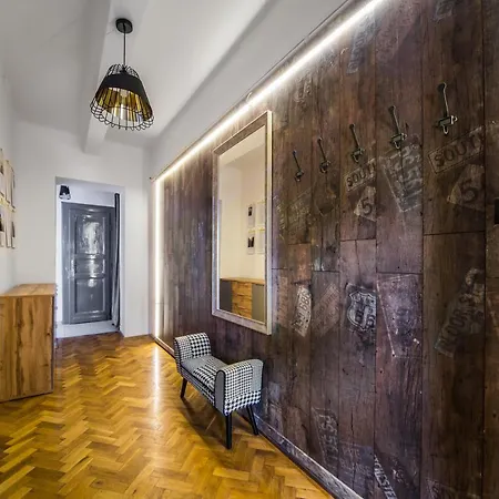 Apartment Dohany 1 2 Bedroom At Great Synagogue Budapest